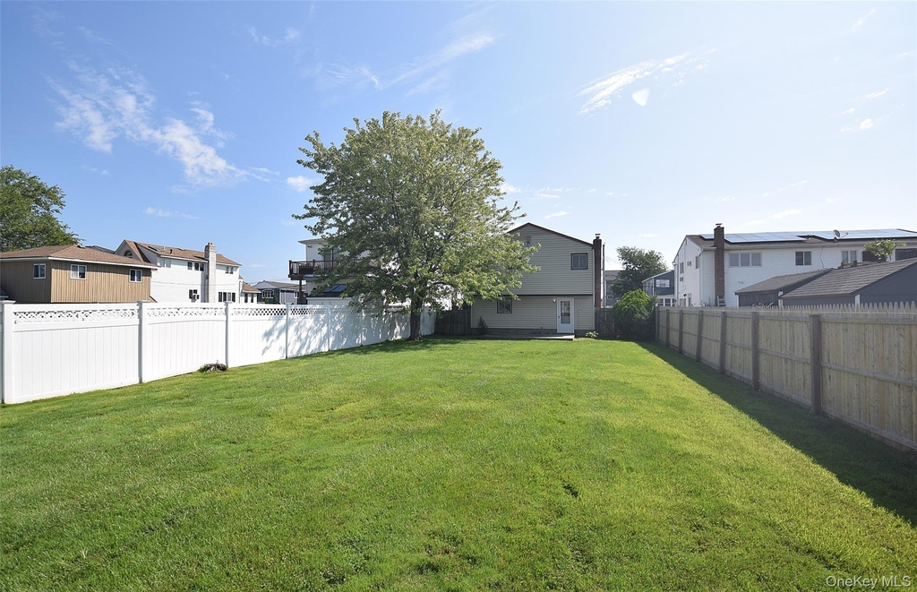 855 Surf Street - Photo 17