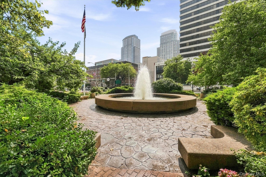 16 Lake Street - Photo 25