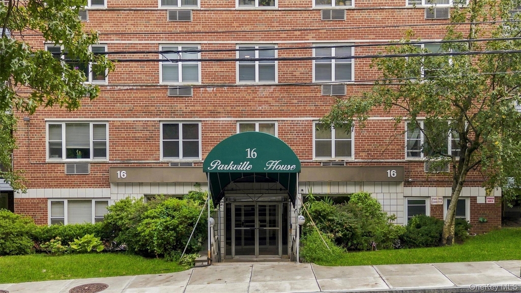 16 Lake Street - Photo 28