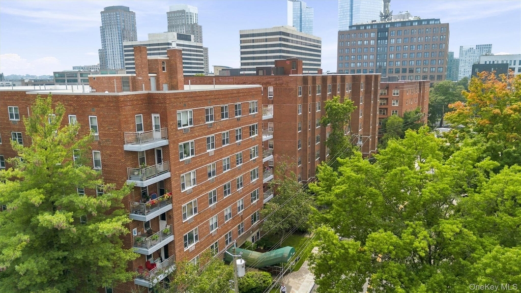 16 Lake Street - Photo 27