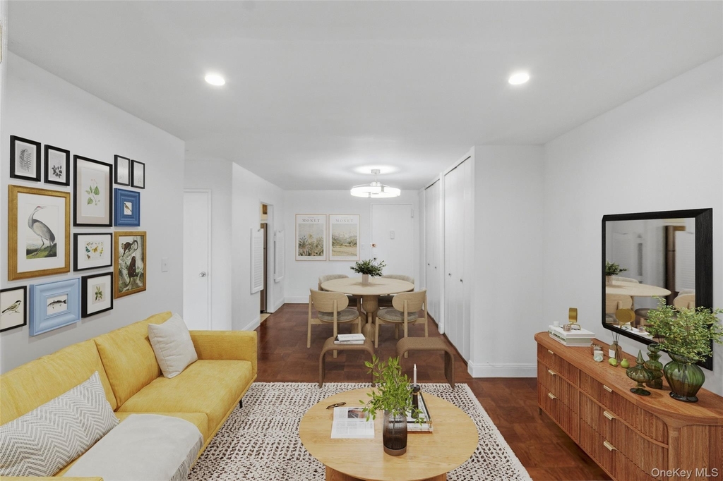 16 Lake Street - Photo 5