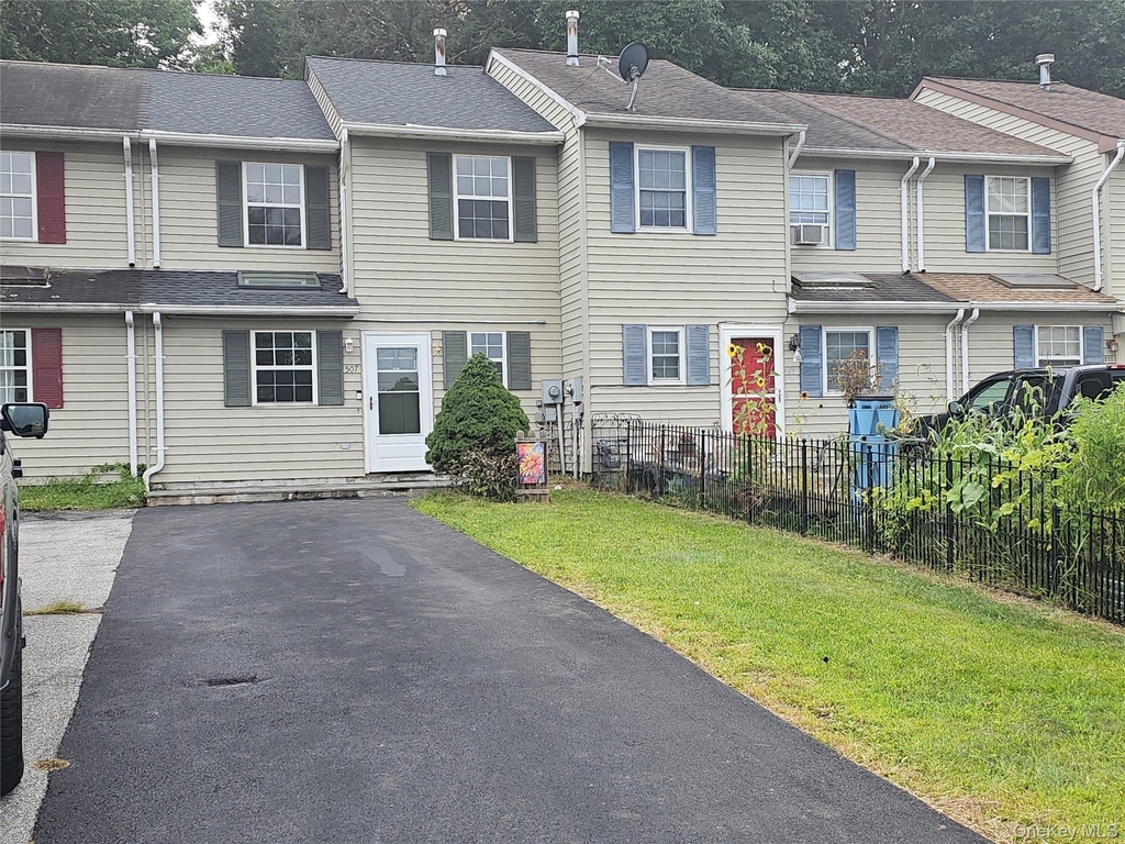 507 Rakov Road - Photo 1