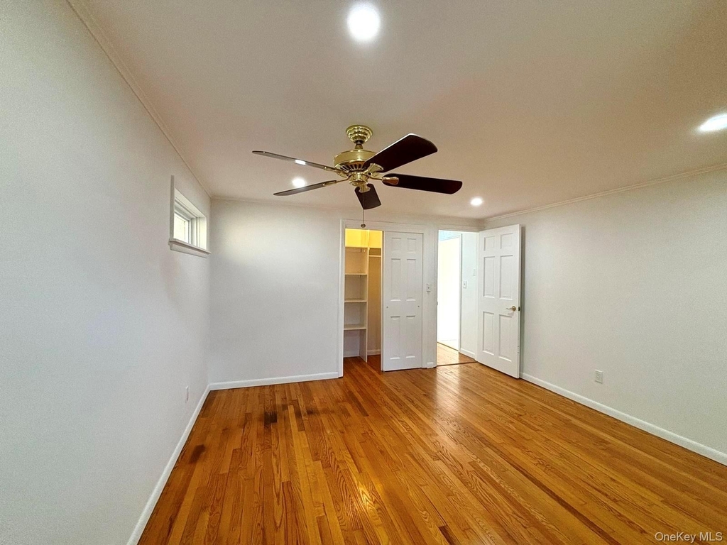 25 W Lakeshore Drive - Photo 21