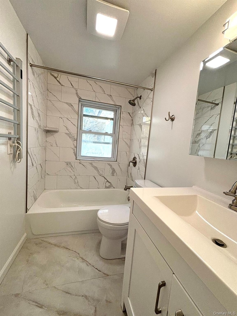 25 W Lakeshore Drive - Photo 24