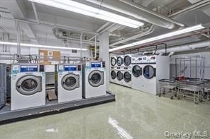 89-15 Parsons Boulevard - Photo 12