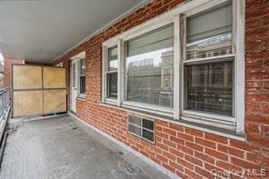 89-15 Parsons Boulevard - Photo 11