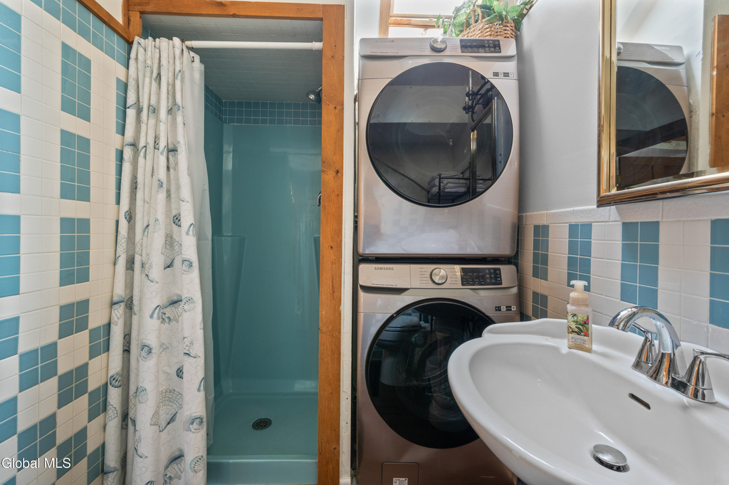92 Walworth Street - Photo 15