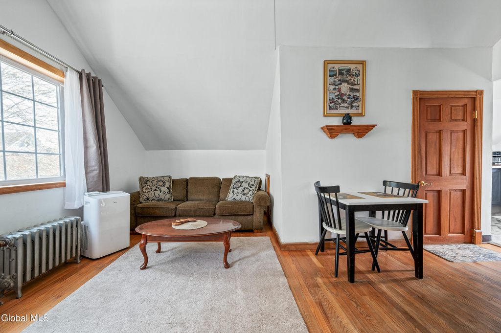 92 Walworth Street - Photo 5