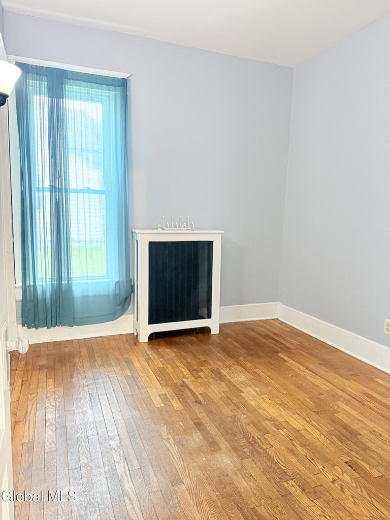 49 Elizabeth Street - Photo 6