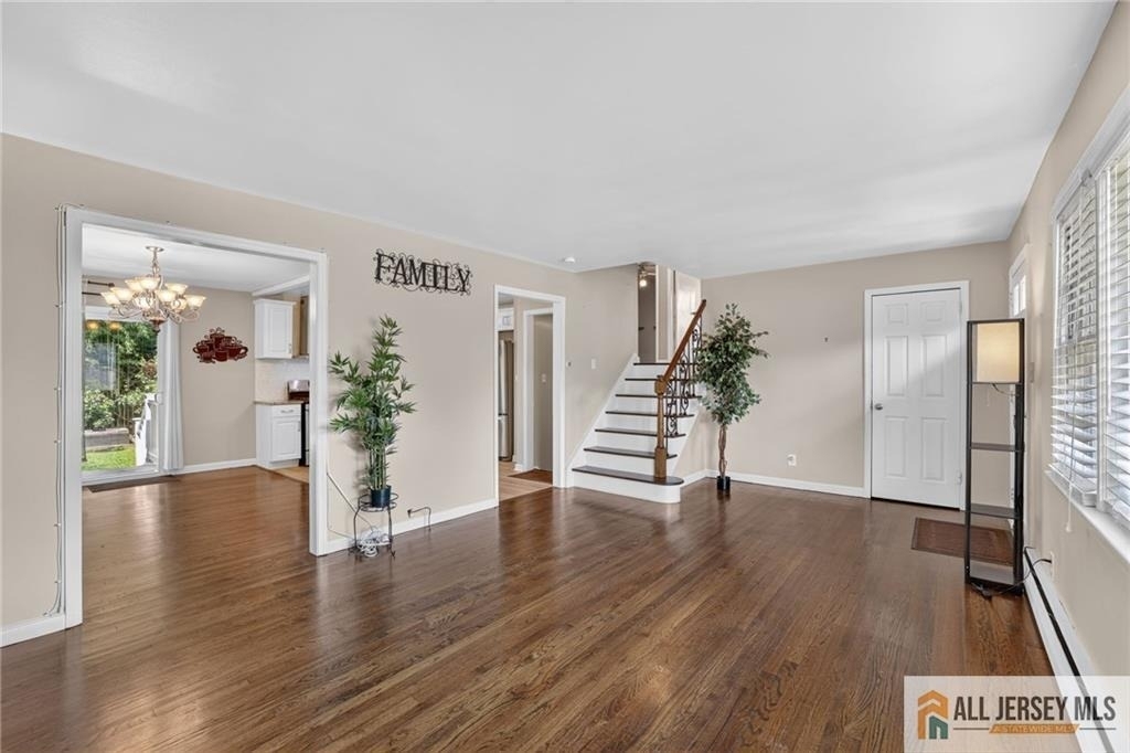 47 Leonardine Avenue - Photo 10