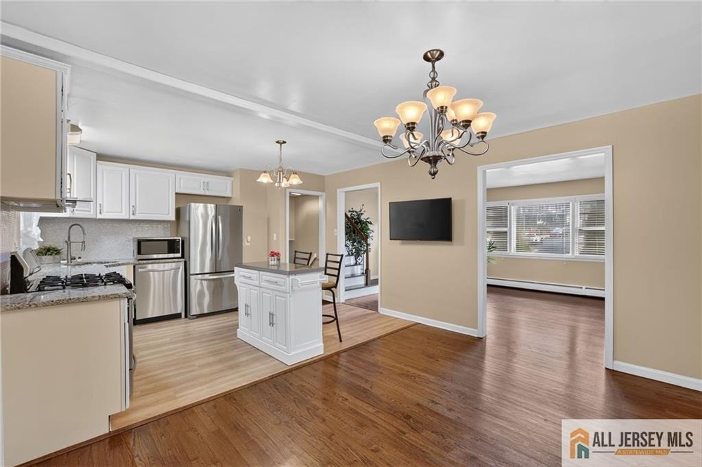 47 Leonardine Avenue - Photo 13