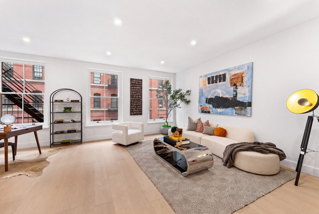 458 Greenwich Street - Photo 1