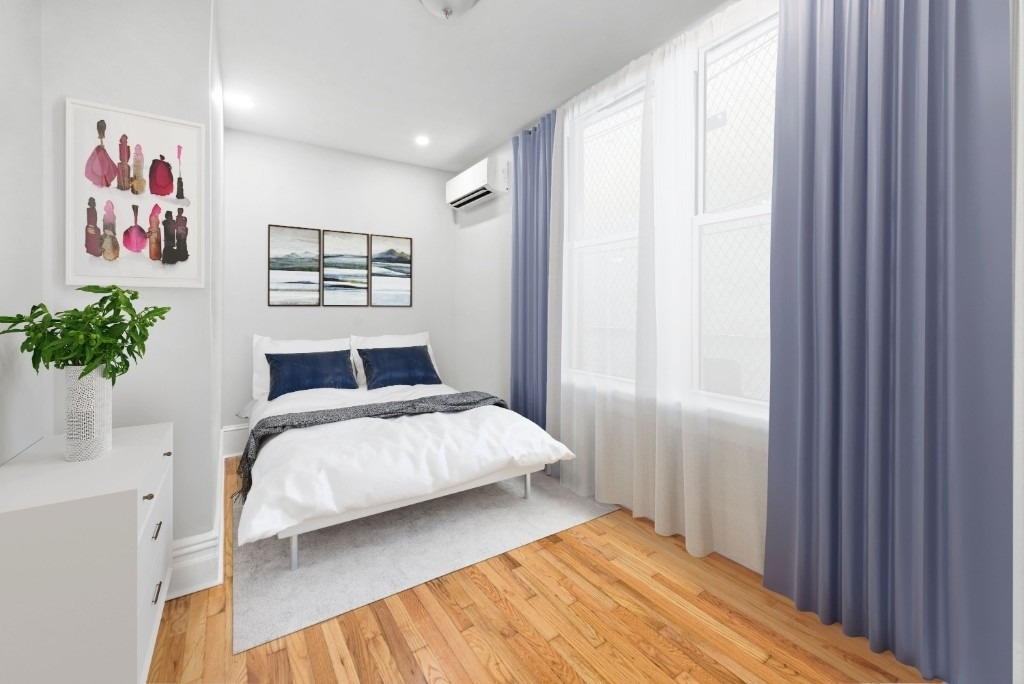 392 Adelphi Street - Photo 2