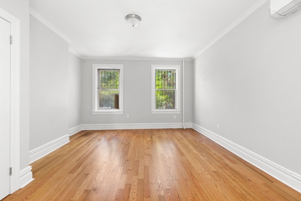 392 Adelphi Street - Photo 4