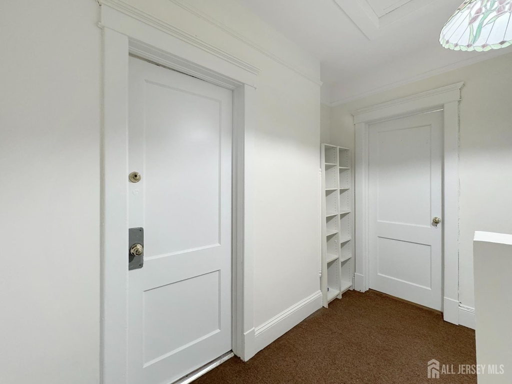 422 Main Street - Photo 2