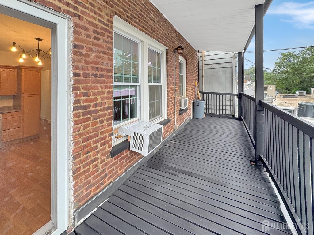 422 Main Street - Photo 13
