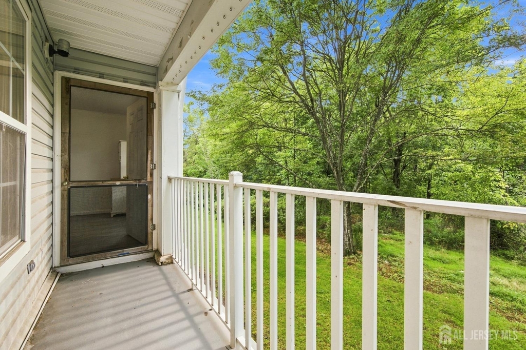 63 Prestwick Way - Photo 9