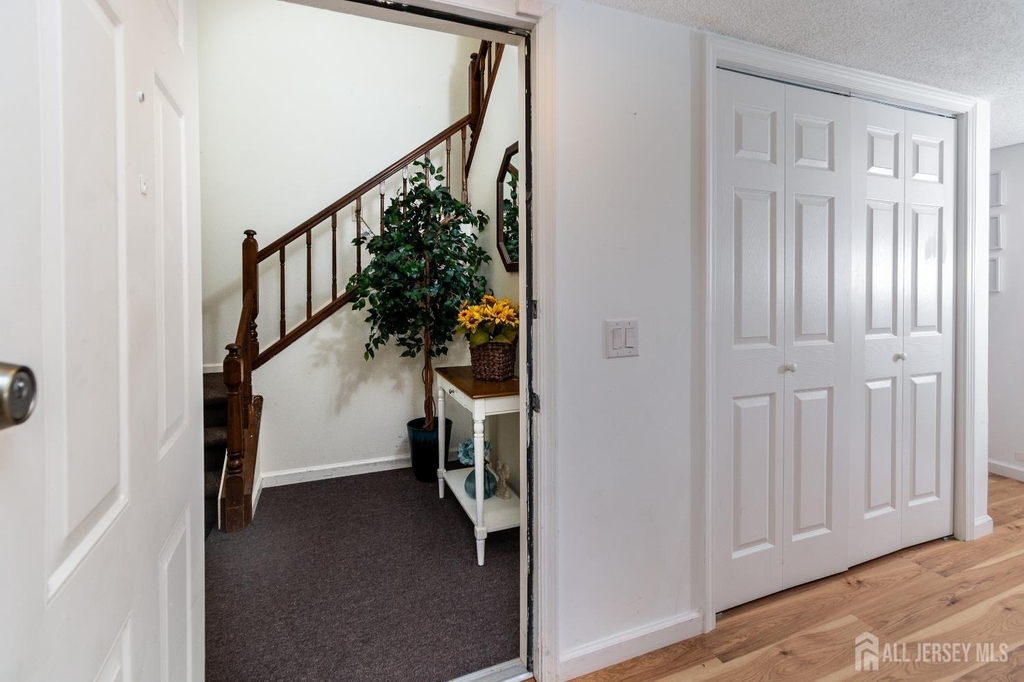 456 Roxbury Lane - Photo 9