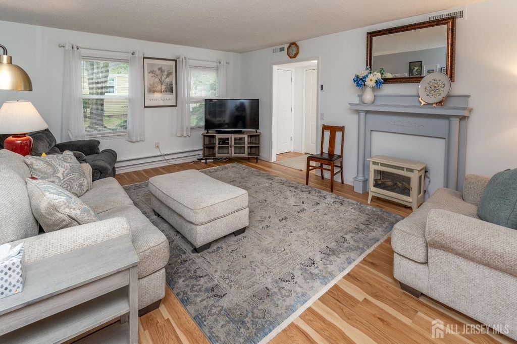 456 Roxbury Lane - Photo 12