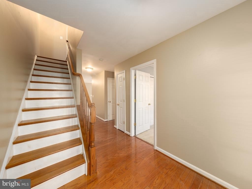 108 Clearwater Court - Photo 2