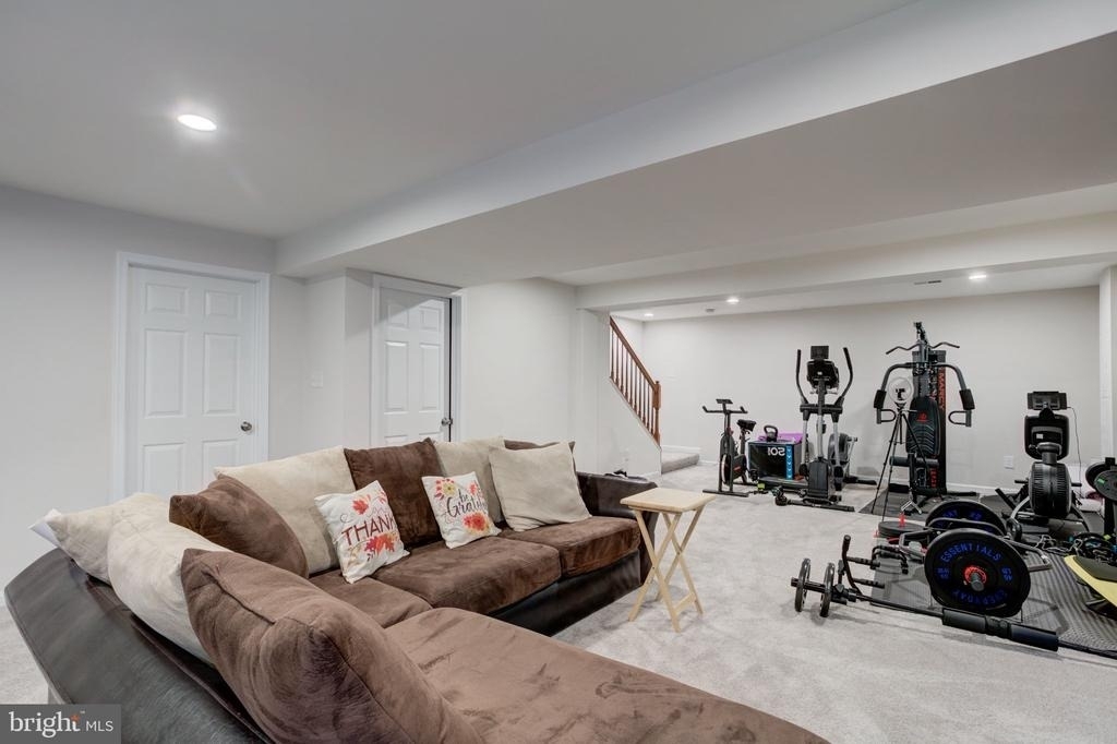 5218 Windbreak Drive - Photo 20