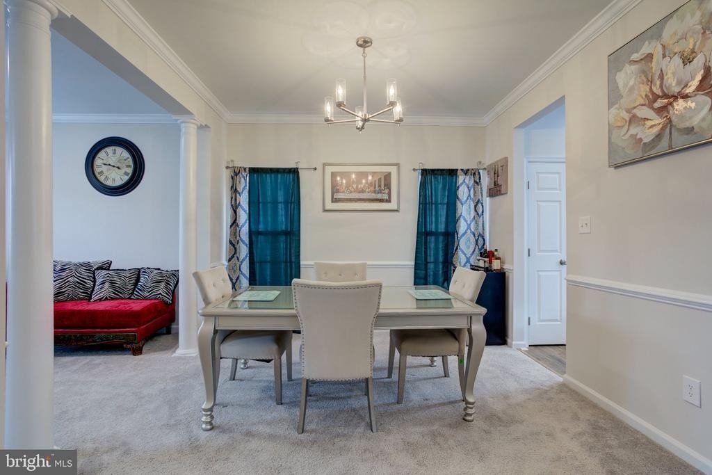 5218 Windbreak Drive - Photo 5