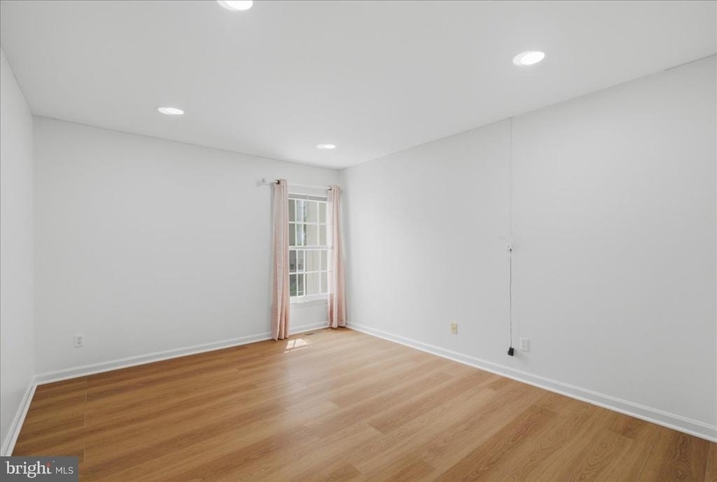 10249 Winged Elm Circle - Photo 19
