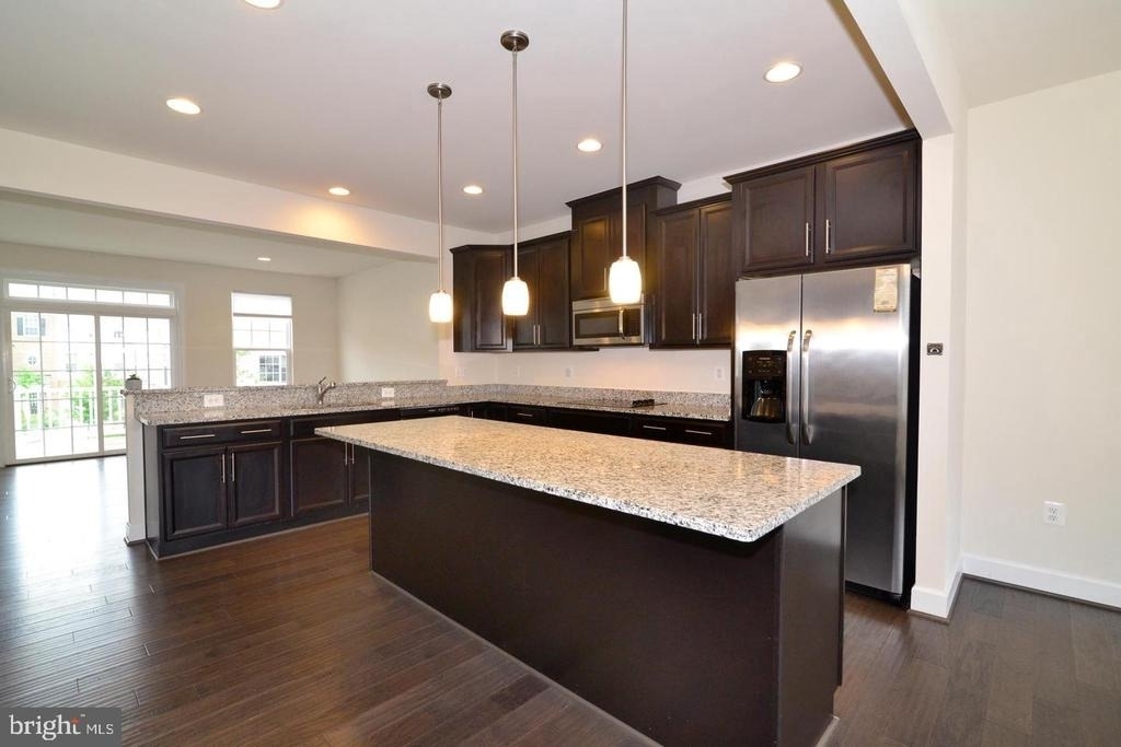10684 Viewmont Lane - Photo 2