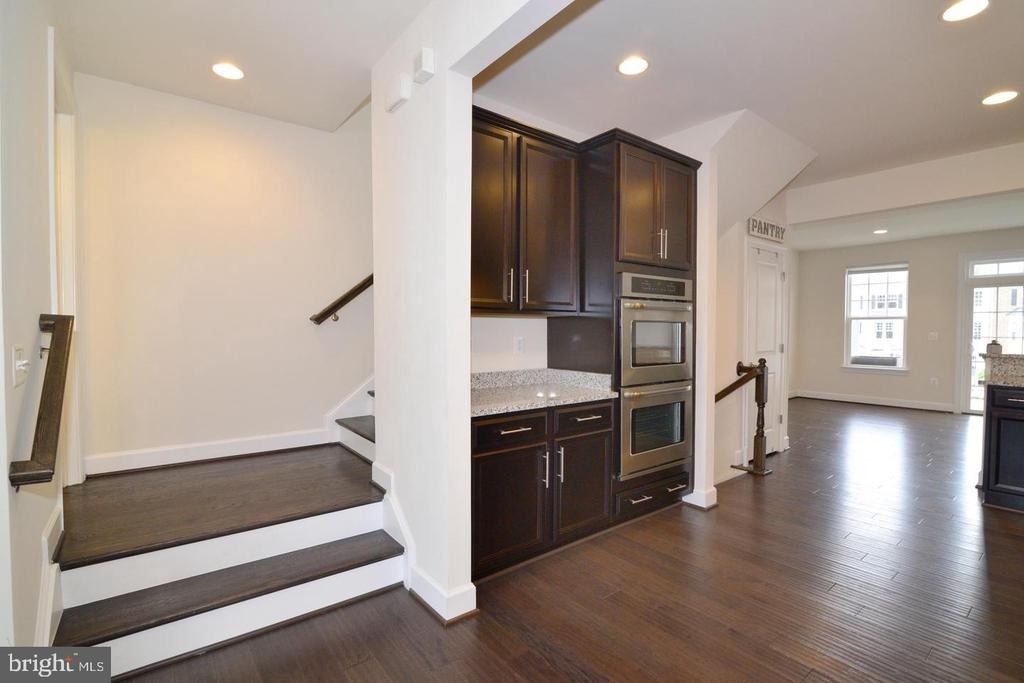 10684 Viewmont Lane - Photo 10