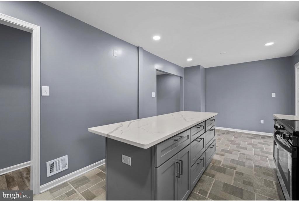 4604 Kentwood Lane - Photo 11