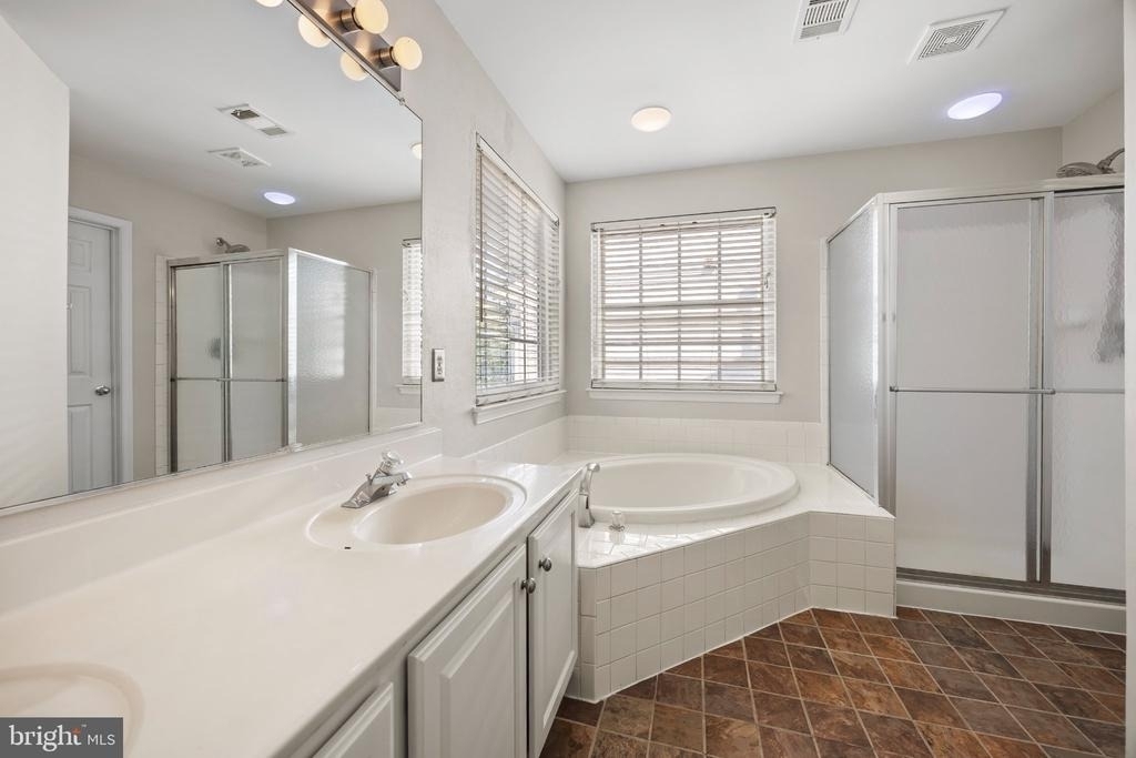 8812 Fenimore Place - Photo 22