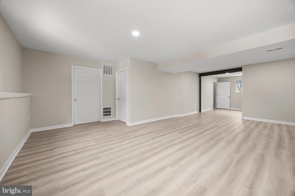 8812 Fenimore Place - Photo 26