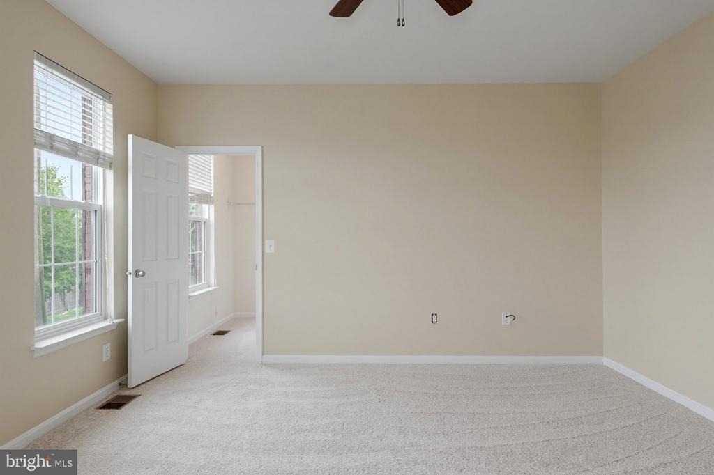 9431 Stonewall Road - Photo 33