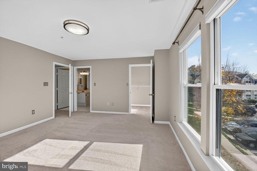 44084 Natalie Terrace - Photo 6