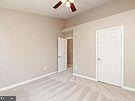 20131 Hardwood Terrace - Photo 8