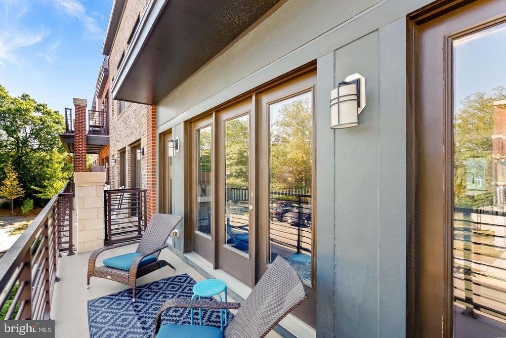 20119 Old Line Terrace - Photo 18