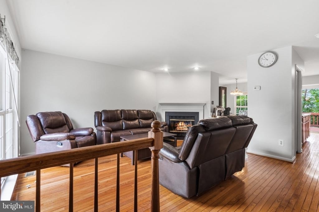 45547 Hutchens Square - Photo 20