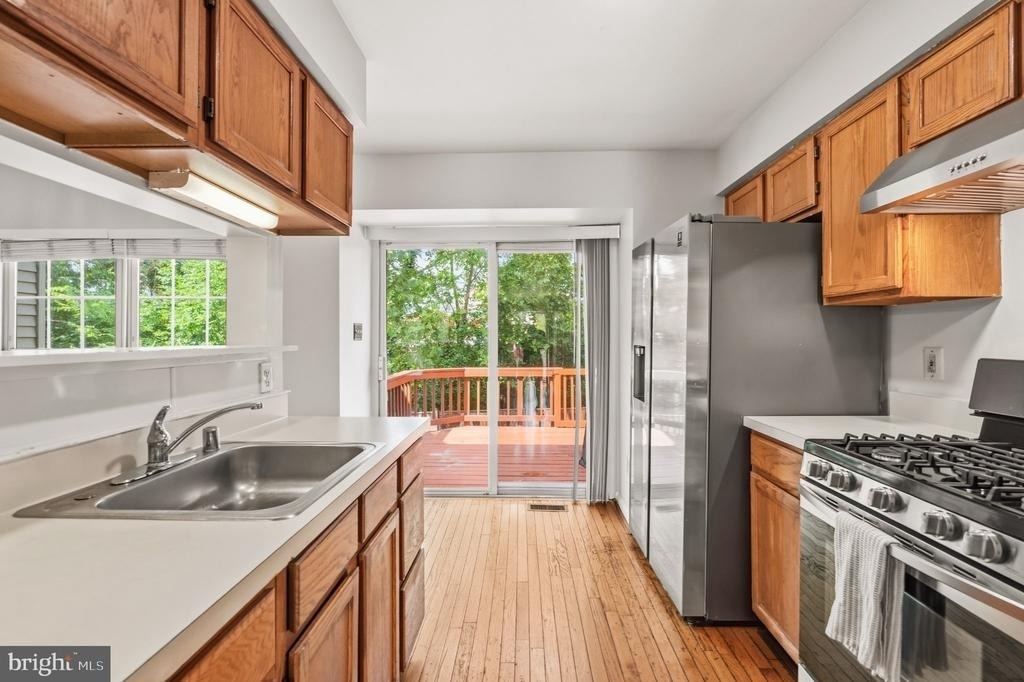 45547 Hutchens Square - Photo 13