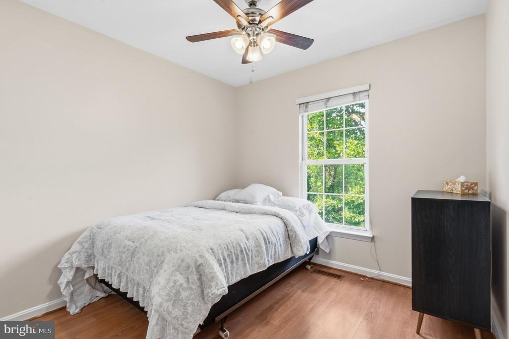 45547 Hutchens Square - Photo 24