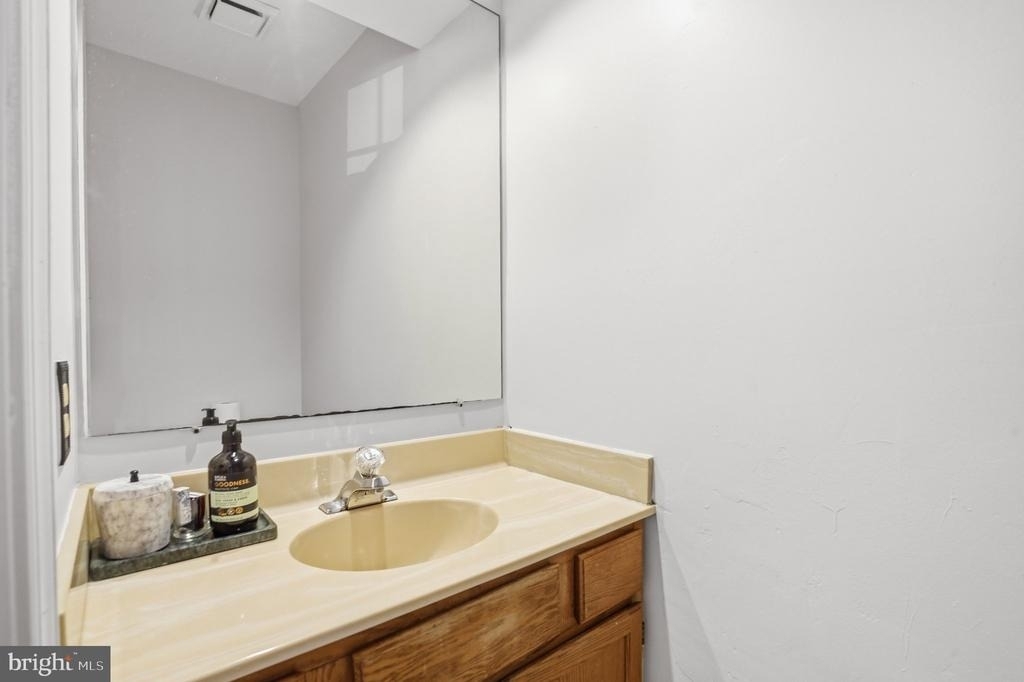 45547 Hutchens Square - Photo 22