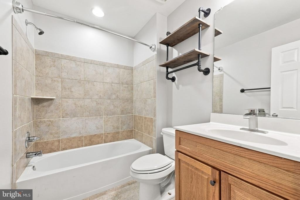 25678 Pleasant Valley Road - Photo 11