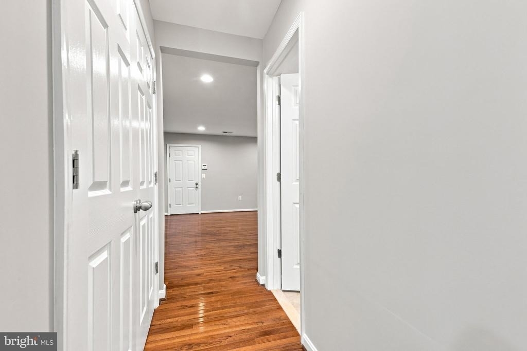 25678 Pleasant Valley Road - Photo 10