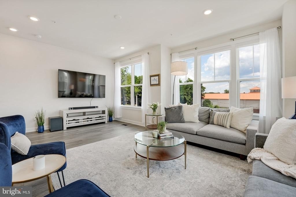 119 Market Square Nw - Photo 8