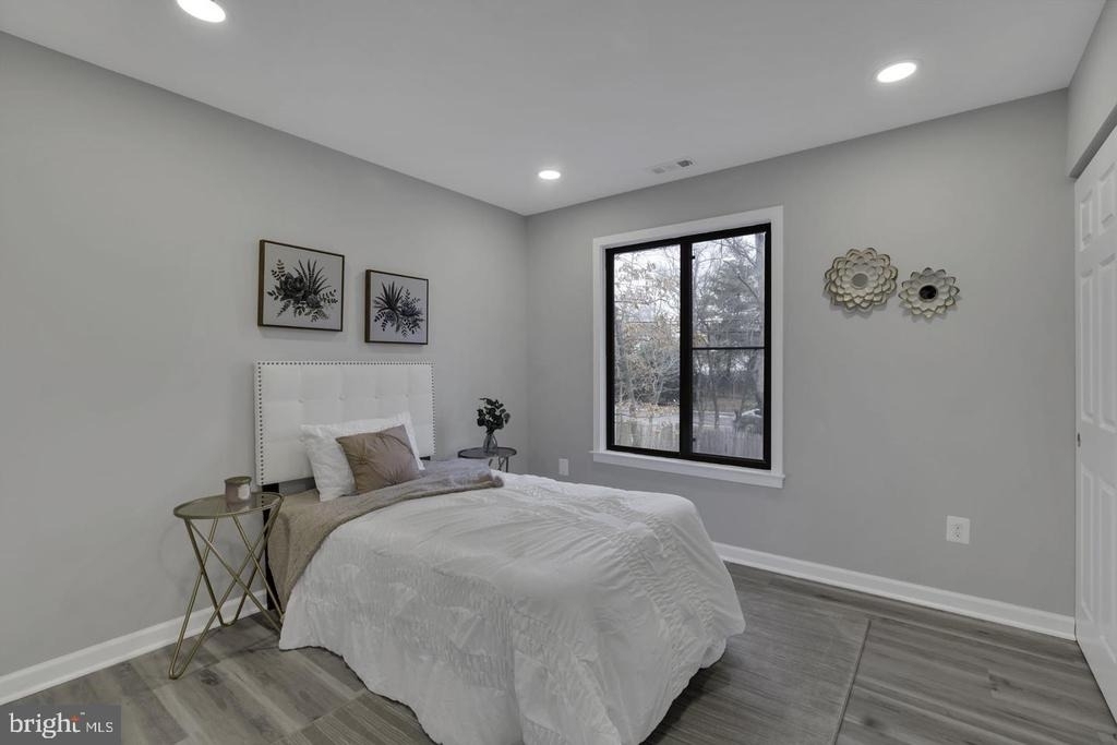 10422 Woodbury Woods Court - Photo 21
