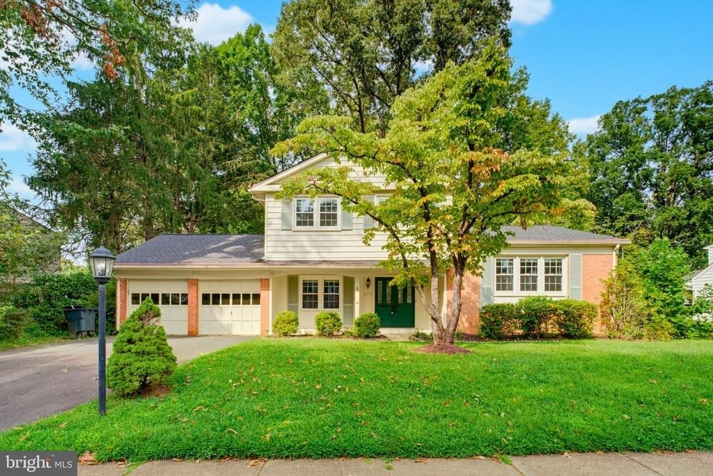 8125 Saxony Drive - Photo 47