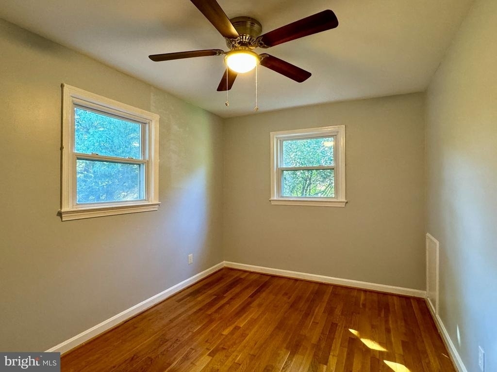 3221 Holly Hill Drive - Photo 9