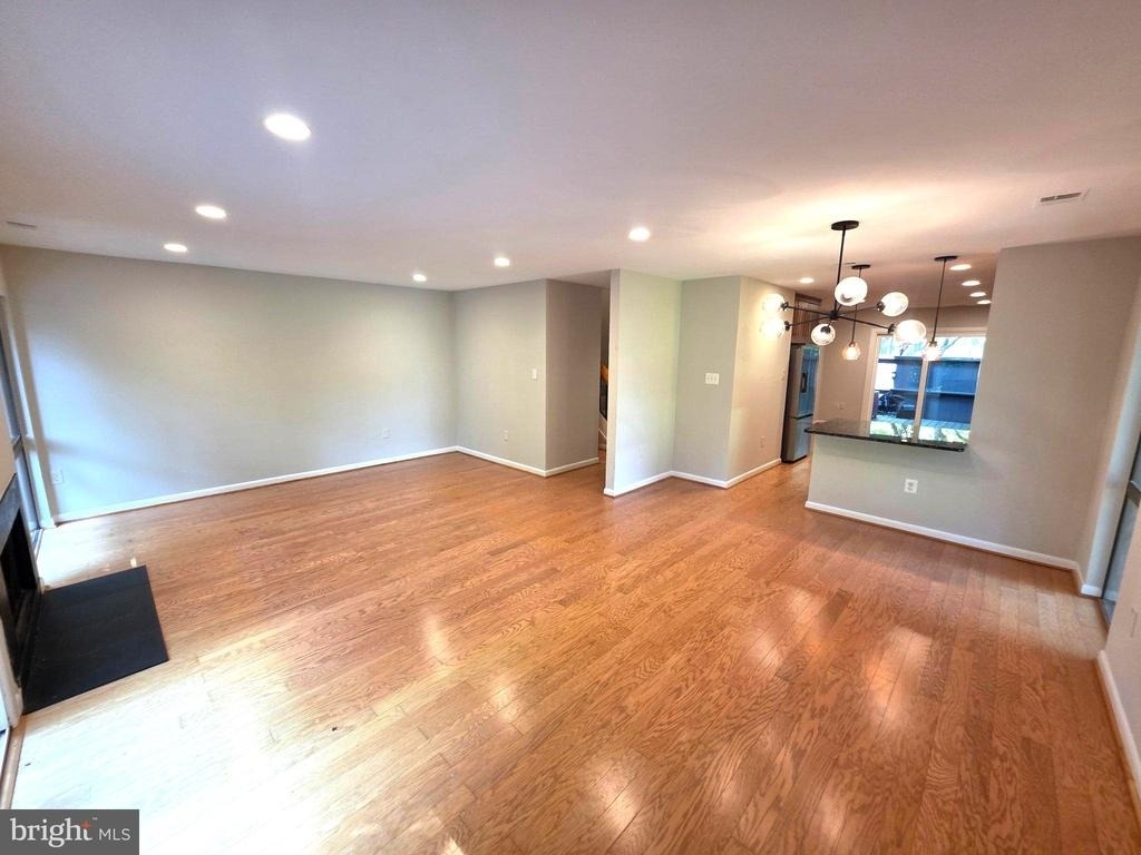 2001 Wethersfield Court - Photo 28