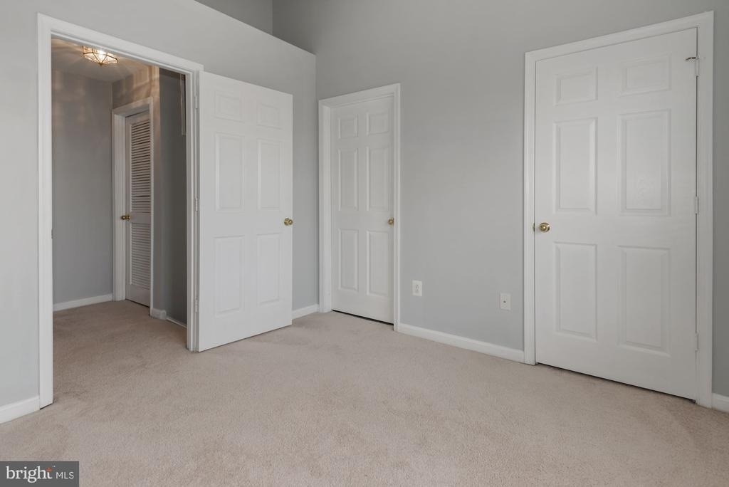 2480 Angeline Drive - Photo 21