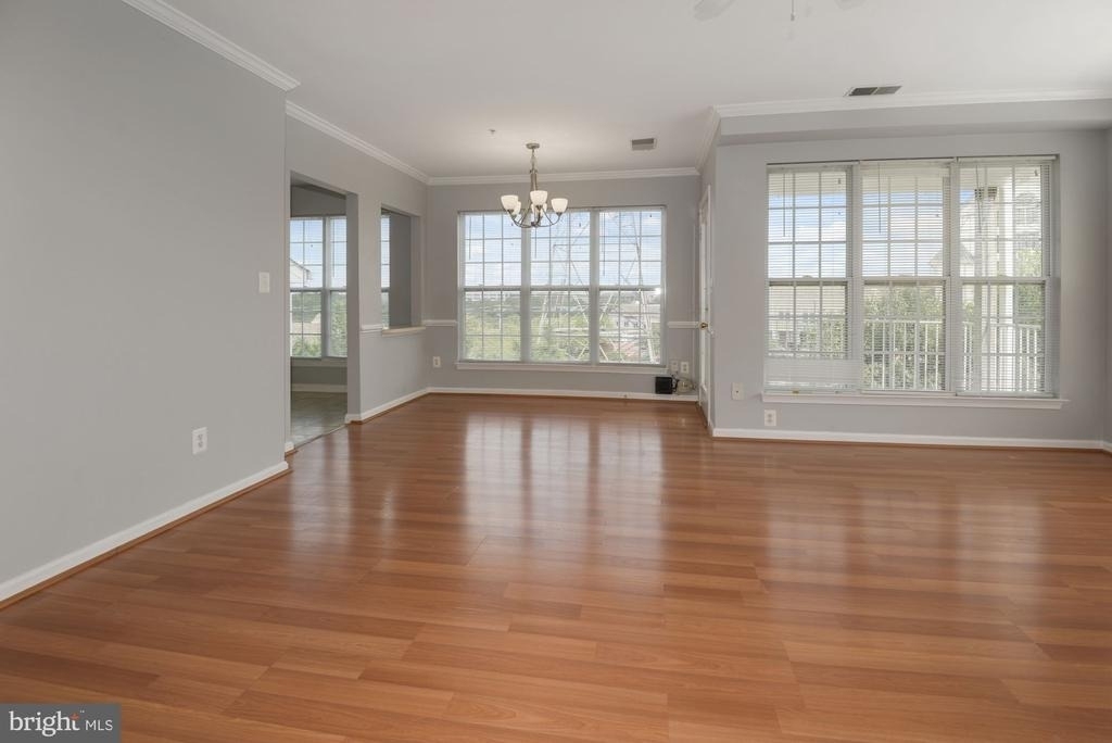 2480 Angeline Drive - Photo 10