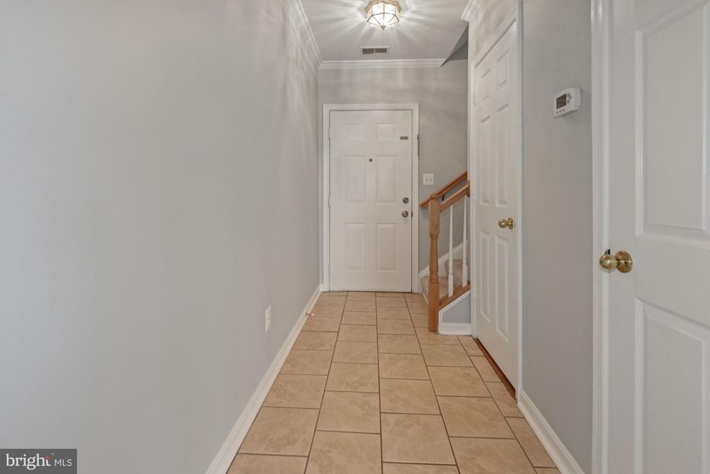 2480 Angeline Drive - Photo 4